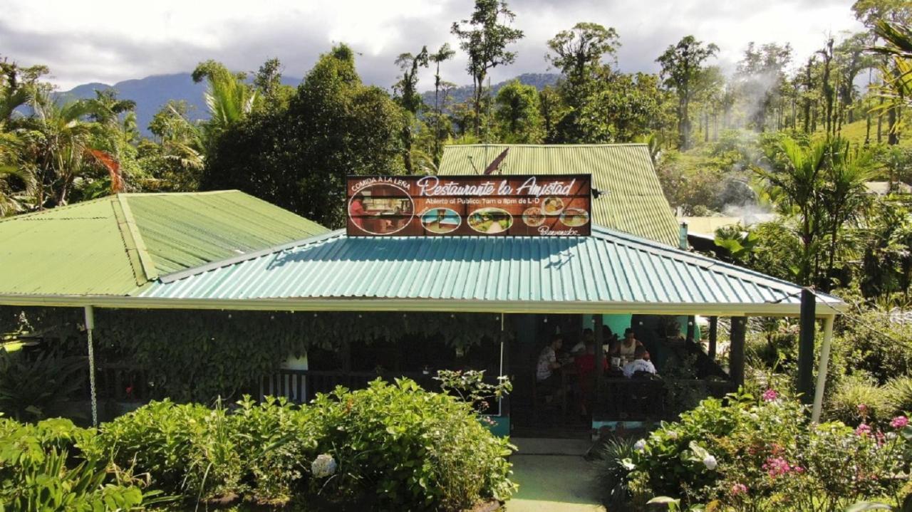 Cabinas Rio Celeste La Amistad Bed & Breakfast Exterior photo